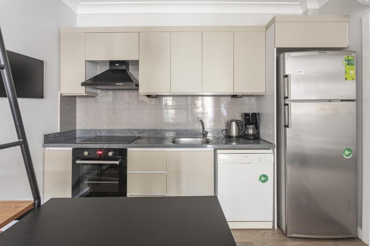 Central And Refreshing Flat In Beyoglu Lägenhet Istanbul Exteriör bild